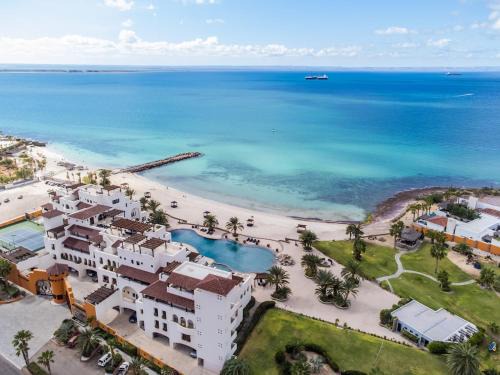 La Paz Apartamento | Luxury Oceanfront Condo at El Caimancito Beach
