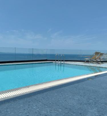 Qender Apartamento | Luxury Panorama View with a Pool