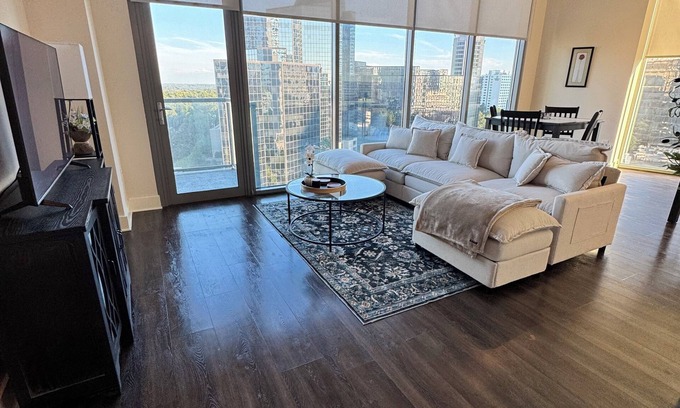 North Buckhead Apartamento | Luxury Penthouse - Skyline Views