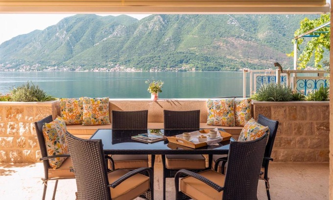 Drazin Vrt Villa | Luxury Pool Villa Feliz, Kotor, Montenegro