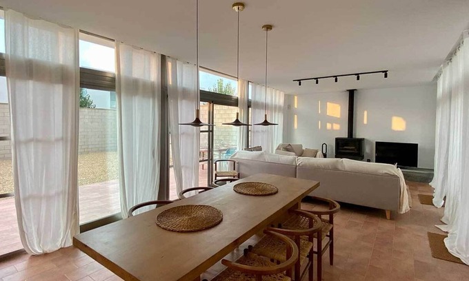 Poble Nou del Delta Casa | Luxury refuge amidst the nature reserve El Delta del Ebro