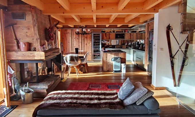 Isola Chalet De Esquí | Chalet de lujo renovado, 5 habitaciones, chimenea, parking, cerca de la Costa Azul