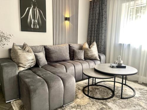 Aldborough Apartamento | Luxury Retreat with Private Hot Tub