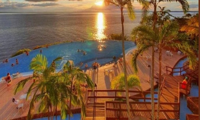 Ponta Negra Apartamento | Luxury Studio with stunning river views