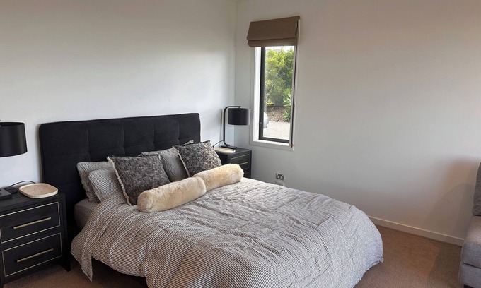 Wairoa Apartamento | Luxury Studio with STUNNING Views across the Bay - Great Location… Check it out!