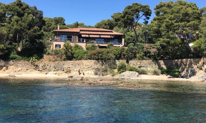 Giens Villa | Villa de lujo en Puerto de Niel (GIENS)