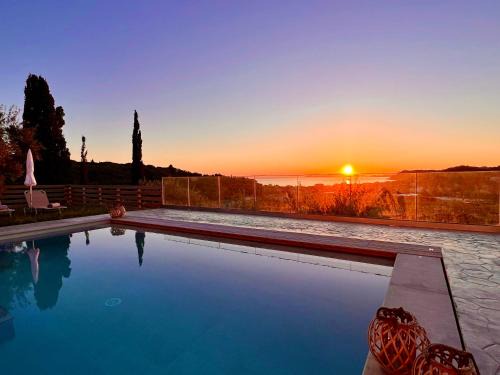 Arillas Villa | Luxury Villa Makris with private heatable pool by DadoVillas
