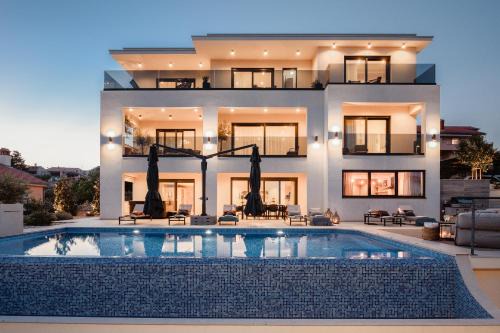 Kornic Villa | Luxury Villa Mikolina