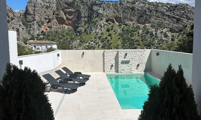 Montejaque Villa | Villa de lujo con piscina privada en Montejaque, Ronda, Andalucía, España.