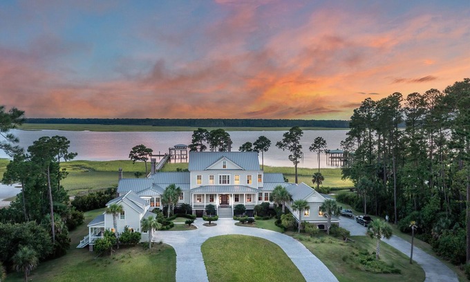 Okatie Casa | Luxury Waterfront Estate Near Hilton Head Island!!