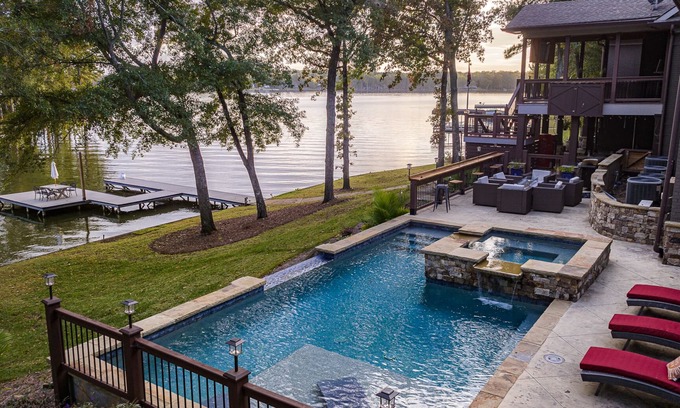Reynolds Landing Casa | Luxury Waterfront Home on Lake Oconee
