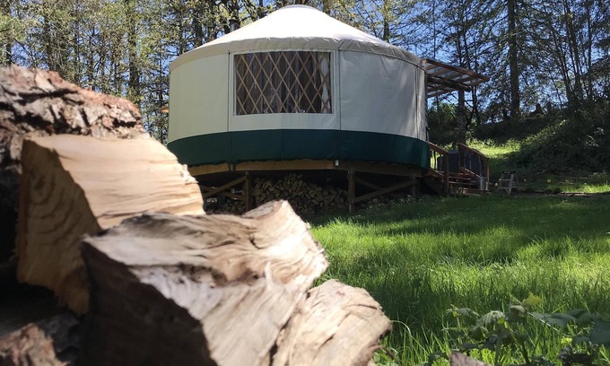 McMinnville Cabina | Luxury Wine Country Yurt Ideal para cualquier temporada