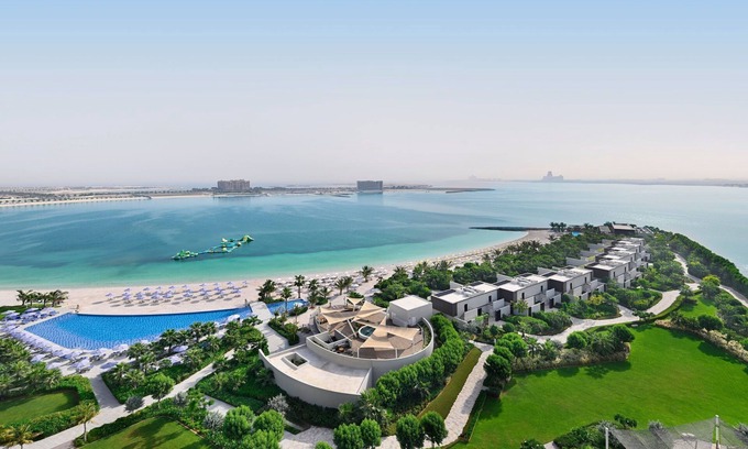 Ras Al Khaimah Hotel | Mövenpick Resort Al Marjan Island