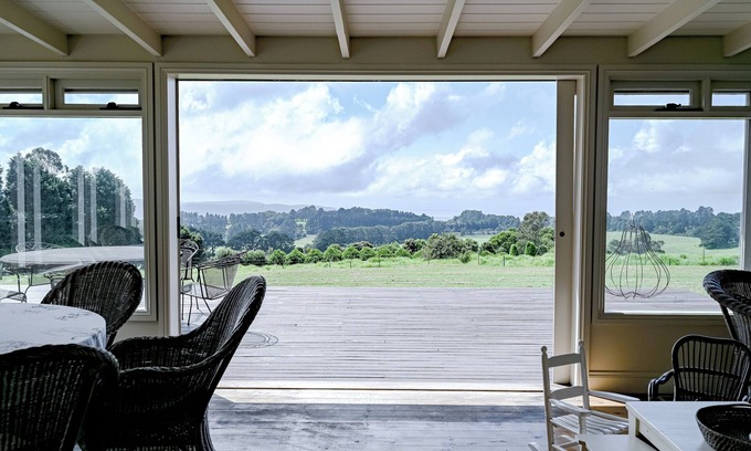 Robertson Otro | Macksville Cottage: a comfortable home perfect for families on holidays.