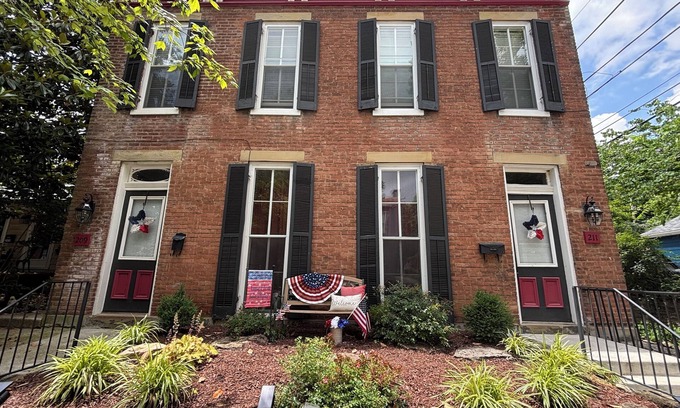 Madison Casa | "Madison Manor II" by The River: Hot Tub, Patio, FirePit, Grill