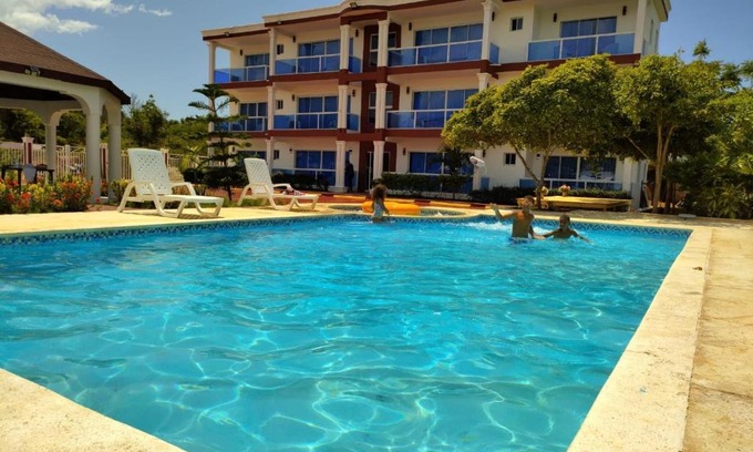 Pedernales Apartamento | Madome Aparta Hotel