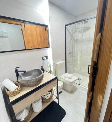 Aluche Apartamento | Madrid Confort Suites