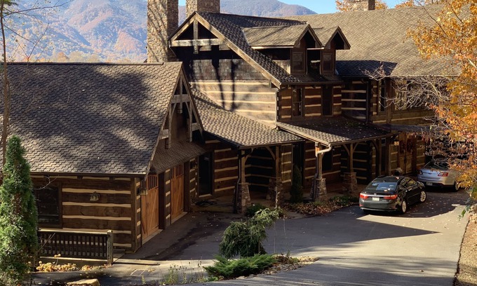Maggie Valley Cabina | ¡Fechas de caídas disponibles! Casa ejecutiva de montaña