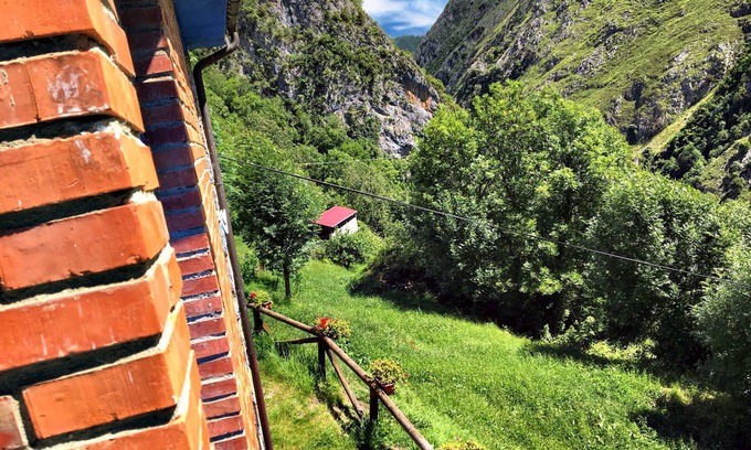Ponga Apartamento | Mágica Panorámica Natural Picos de Europa.ASTURIAS