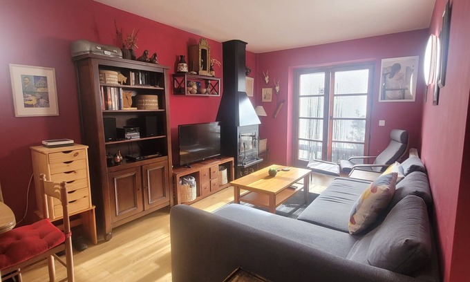 Linsoles Apartamento | Magic Pirineos, Apartamento en Linsoles, Valle de Benasque con Piscina y WIFI