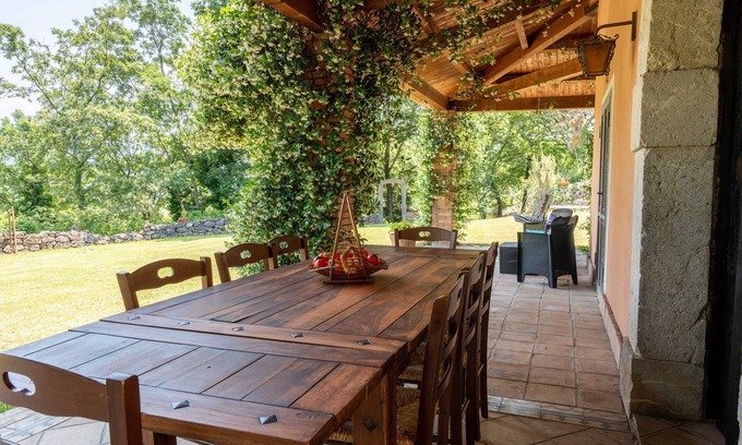 Senerchia Villa | Casa de campo mágica con piscina privada que bordea la provincia de Salerno