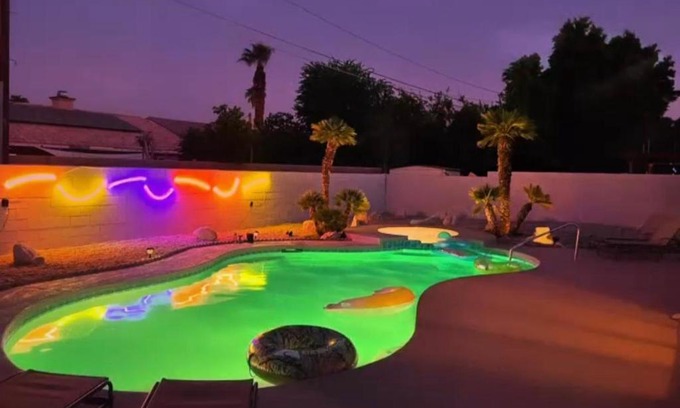 Cathedral City Casa | Magical Desert Oasis Retreat