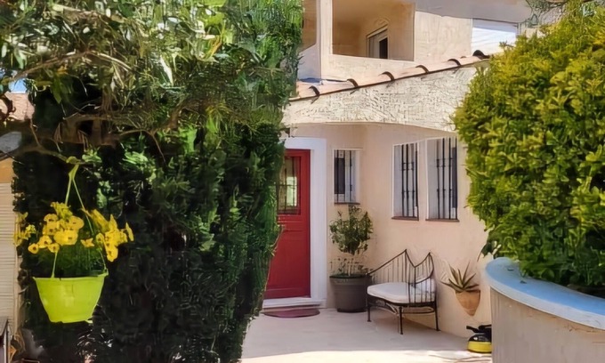 Martigues Villa | Magnificent, quiet villa in Martigues