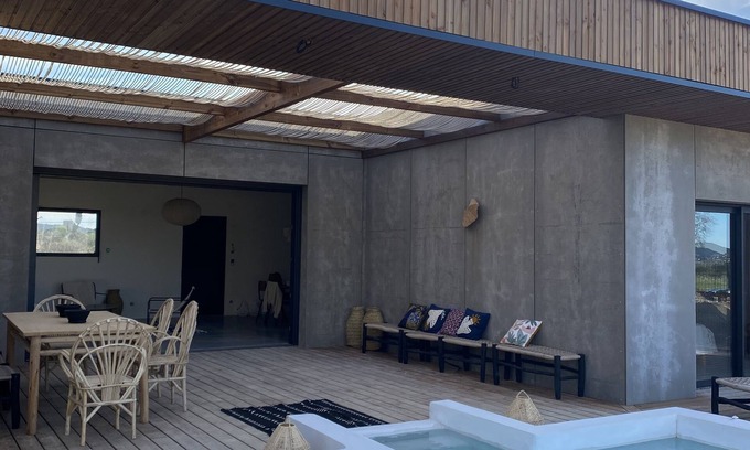 Saint-Come-et-Maruejols Casa | Magnifique Villa Écologique Piscine Jacuzzi