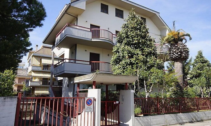 Porto d'Ascoli Apartamento | Magnolia by Interhome