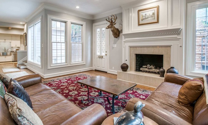 Park Cities Casa | Magnolia Charm in University Park - Mins into DT