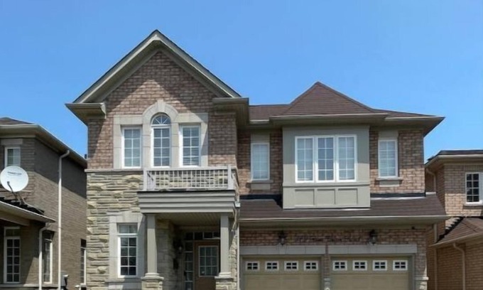 Port Union Casa | Main & 2nd Floors only