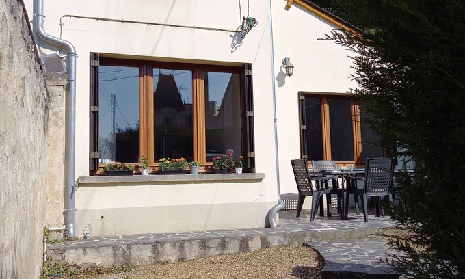 Langeais Casa | Maison 4/5 Personnes Avec Jardin Langeais Centre