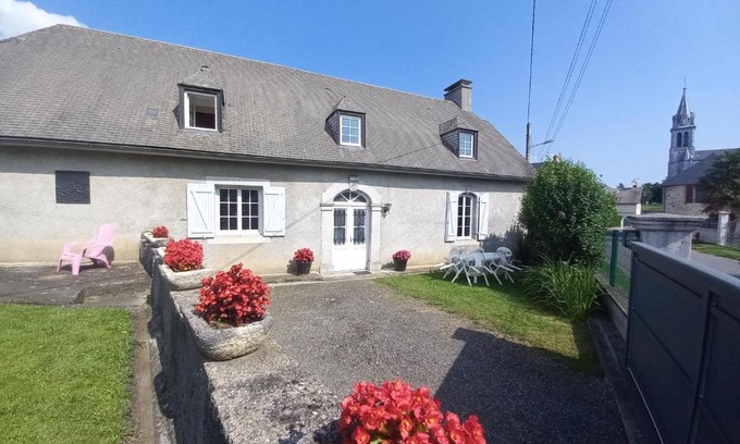 Ade Apartamento | Maison avec jardin