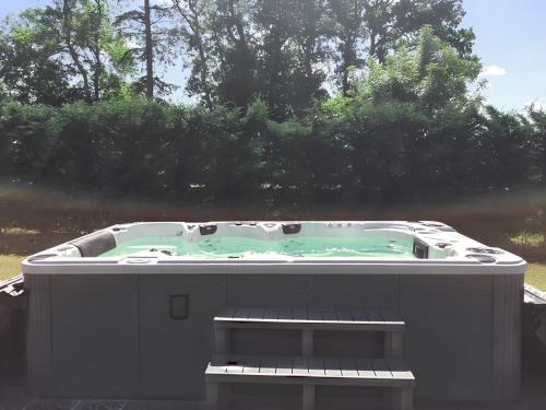 Les Houches Casa | Maison confortable à Saint-Georges-sur-Baulche avec terrasse et jardin