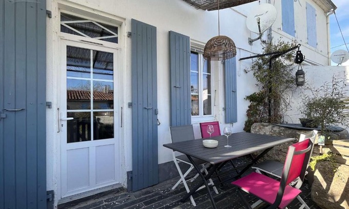 Saint-Denis-d'Oleron Casa | Maison calme avec terrasse à Saint-Denis-d'Oléron - 5 pers, proche plage et piste cyclable - FR-1-246A-205