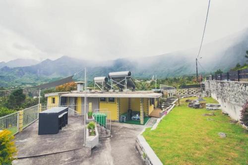 Cilaos Casa | Maison charmante à Cilaos avec vue sur la montagne, cheminée