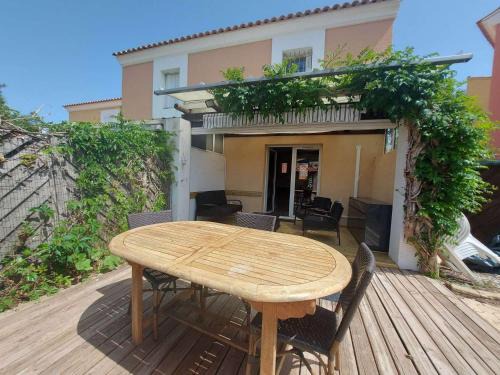 Marseillan Casa | Maison climatisée avec jardin, terrasse et piscine, proche des campings - Marseillan - FR-1-326-693