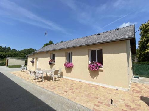 Gace Casa | Maison cosy à Gacé avec Recharge Électrique - FR-1-497-247