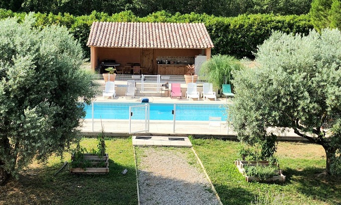 Brunet Casa | Maison D'été Avec Piscine au Coeur des Lavandes