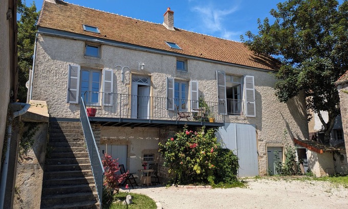 Aluze Casa | "Maison d'Avila" - Luxurious House in the heart of Burgundy wine country