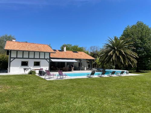 Saint-Martin-de-Seignanx Casa | Maison de Famille entre Biarritz et Hossegor