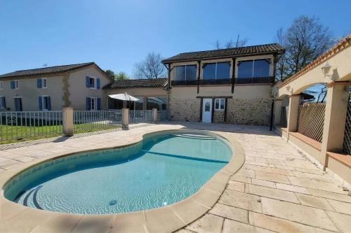 Loubersan Apartamento | Maison dans gite domaine REY