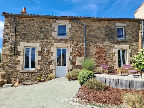 Saint-Michel-Mont-Mercure Casa | Maison de campagne HDH - Charme et moderne - Proche du Puy duFou