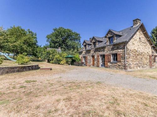 Moisdon-la-Riviere Casa | Maison de Charme au Calme avec Jardin, Idéale Famille, Proche Nantes! - FR-1-306-1008