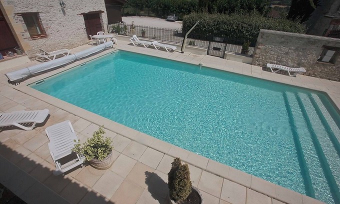 Penne-d'Agenais Casa | Maison de maitre 17 °siècle, panoramic view, 15 ha wooded property, quiet area