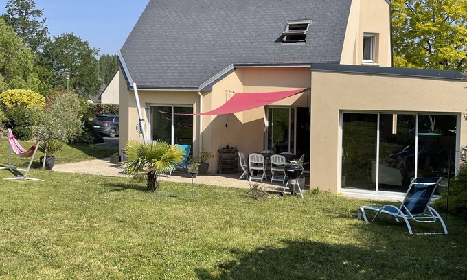 Montfort-sur-Meu Casa | Maison de Vacances au Cœur du Pays de Brocéliande