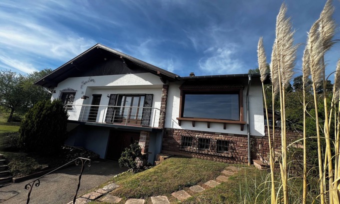 Haselbourg Casa | Maison de Vacances Mon Rêve Idéal Pour les Familles Jusqu'à 6 Personnes + 1 Bébé