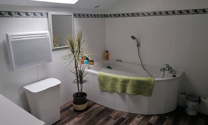 Pomponne Casa | Maison de Ville Avec Terrasse de 30 m2, Proche des Transports en Commun et Paris