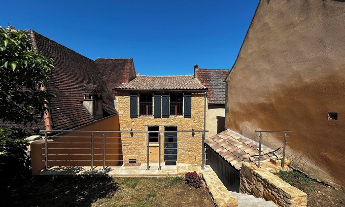 Sainte-Alvere Casa | Maison de Village Avec Jardin