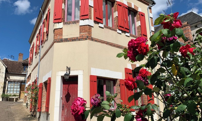 Mennetou-sur-Cher Casa | Maison Jeanne D'arc, au Cœur de la Cité Médiévale